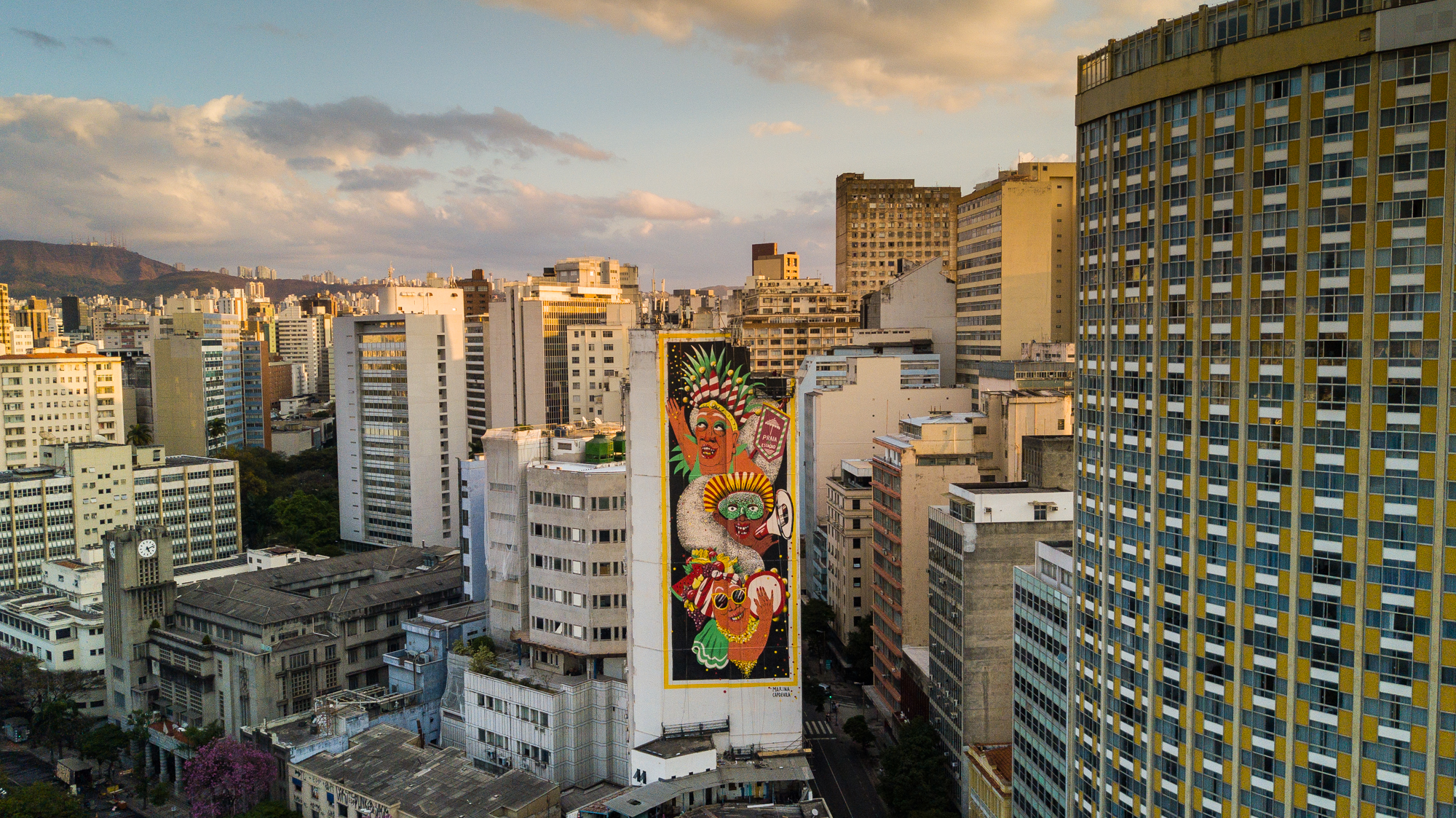 INTERVENÇÃO ARTÍSTICA